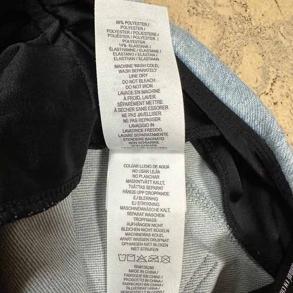 Lysse Denim Skinny Ankle Length Jeans Leggings Lightwash Size S - Picture 7 of 7